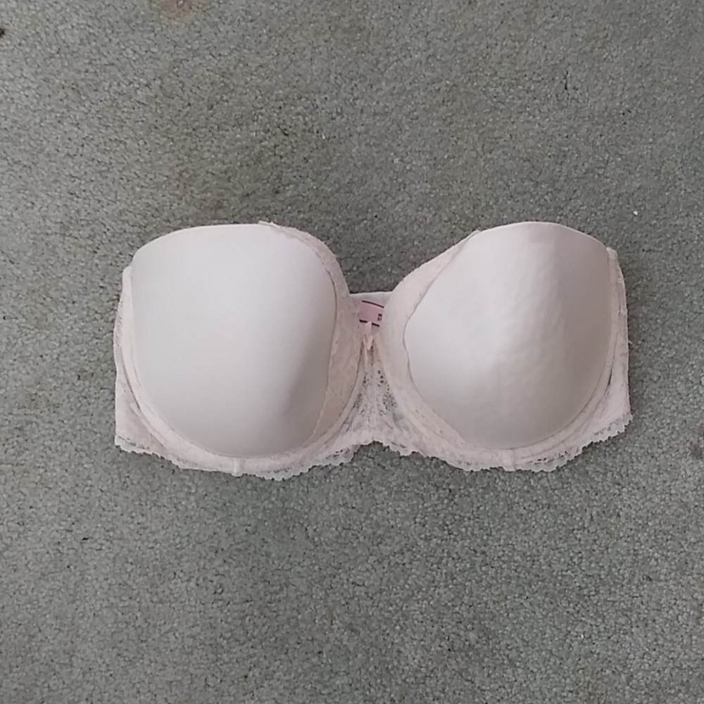 Strapless 36DDD/G80